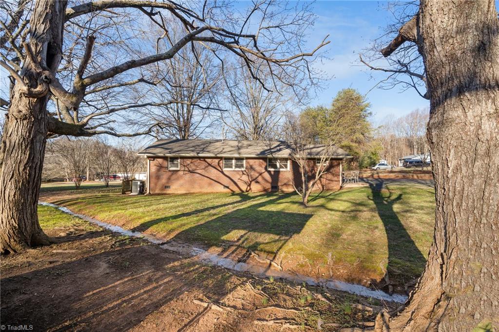2261 Valleydale Lane