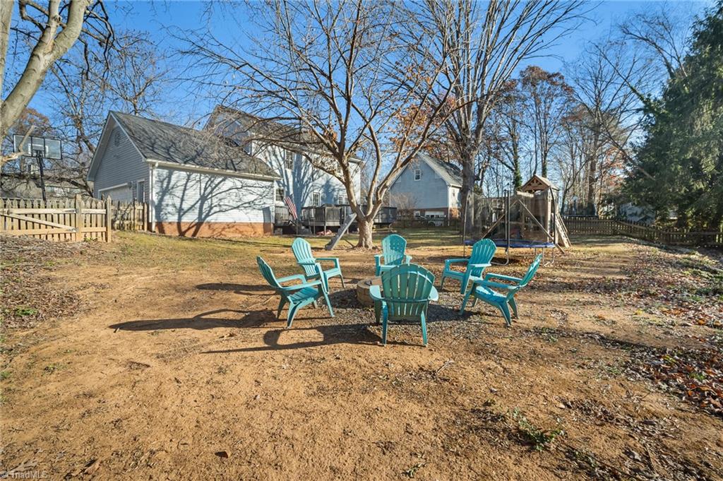 2076 Heidelbury Drive, Winston-Salem