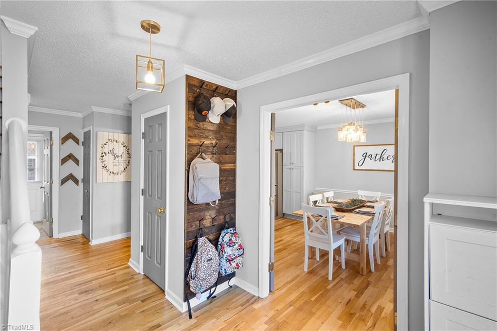 2076 Heidelbury Drive, Winston-Salem