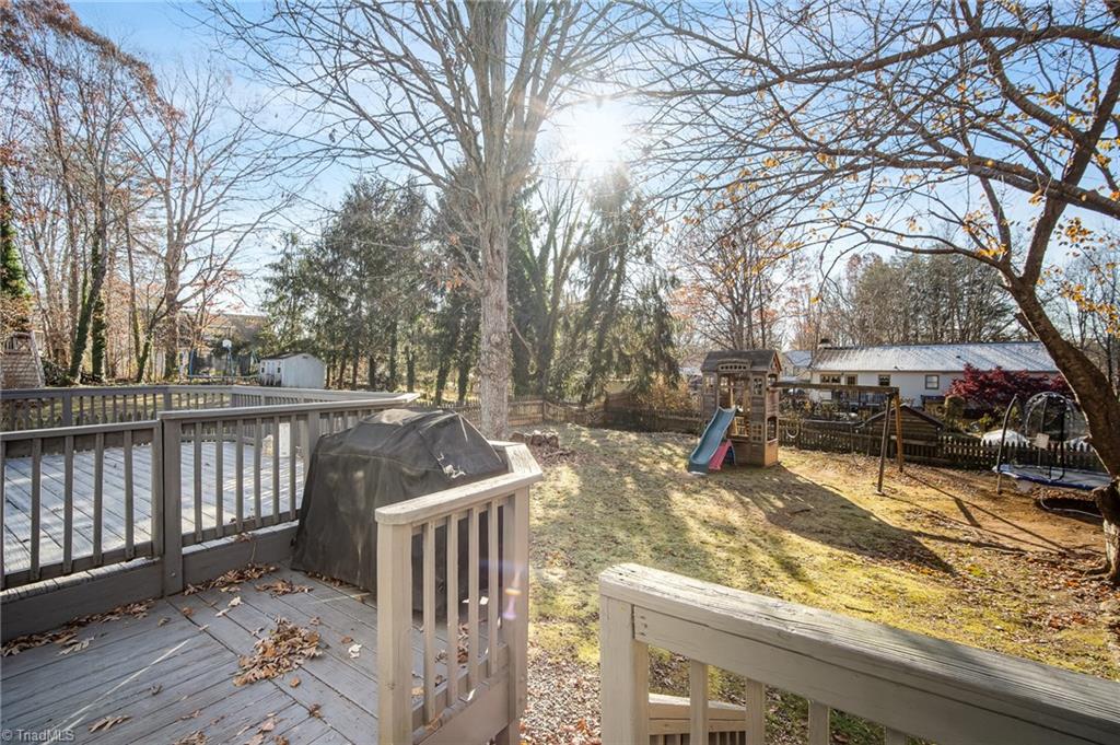 2076 Heidelbury Drive, Winston-Salem