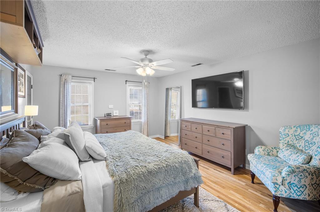 2076 Heidelbury Drive, Winston-Salem