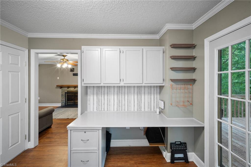 1725 Abbottsford Drive