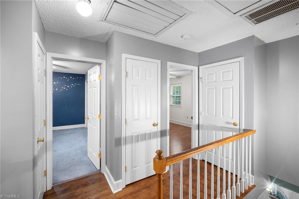 1725 Abbottsford Drive