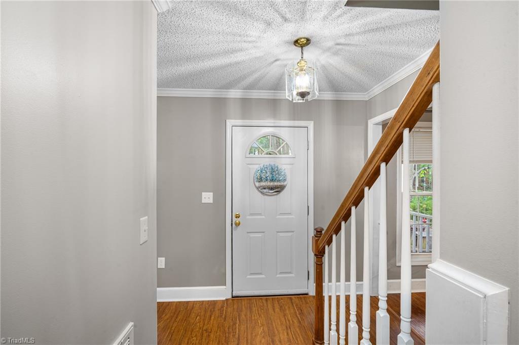 1725 Abbottsford Drive