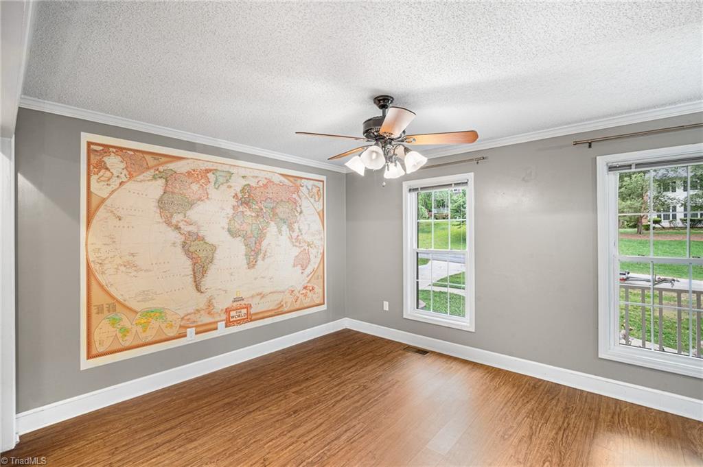 1725 Abbottsford Drive