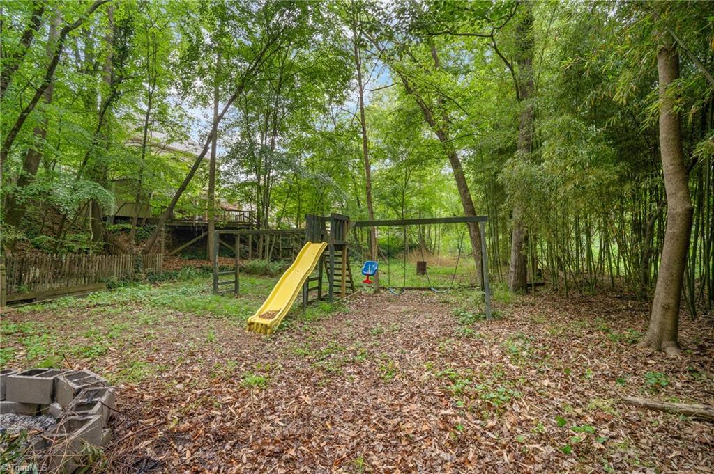 1725 Abbottsford Drive