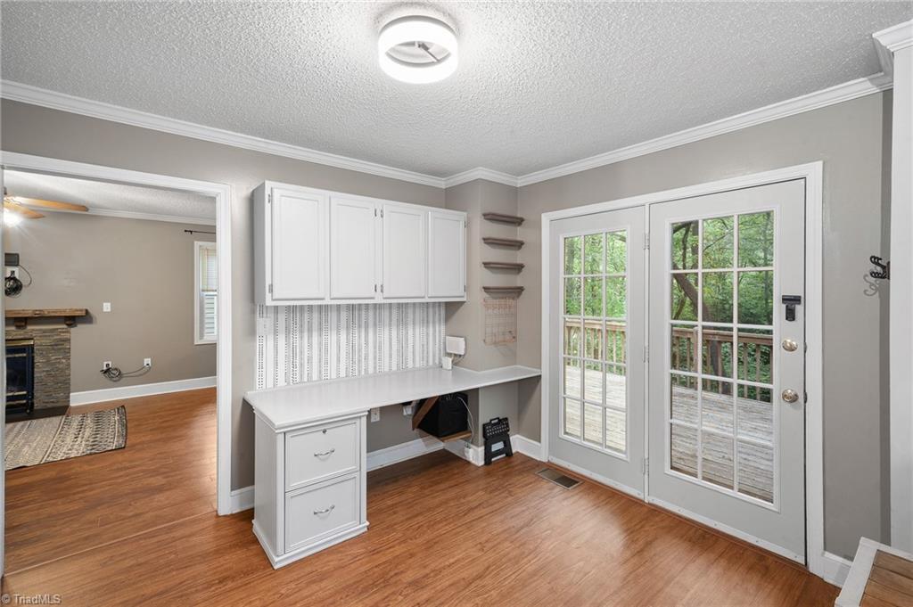 1725 Abbottsford Drive