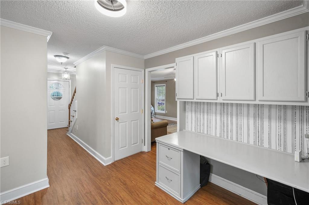 1725 Abbottsford Drive