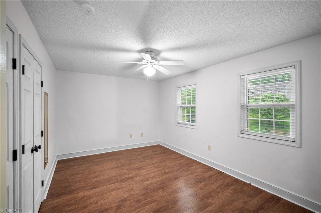 1725 Abbottsford Drive