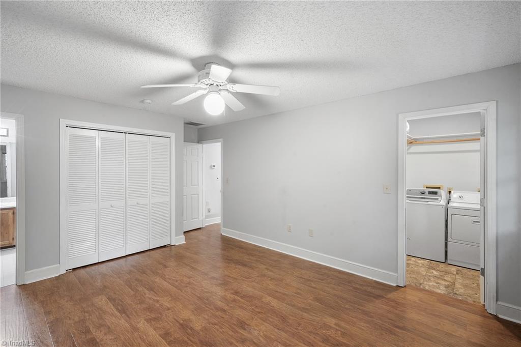 1725 Abbottsford Drive