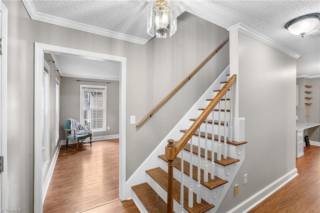 1725 Abbottsford Drive