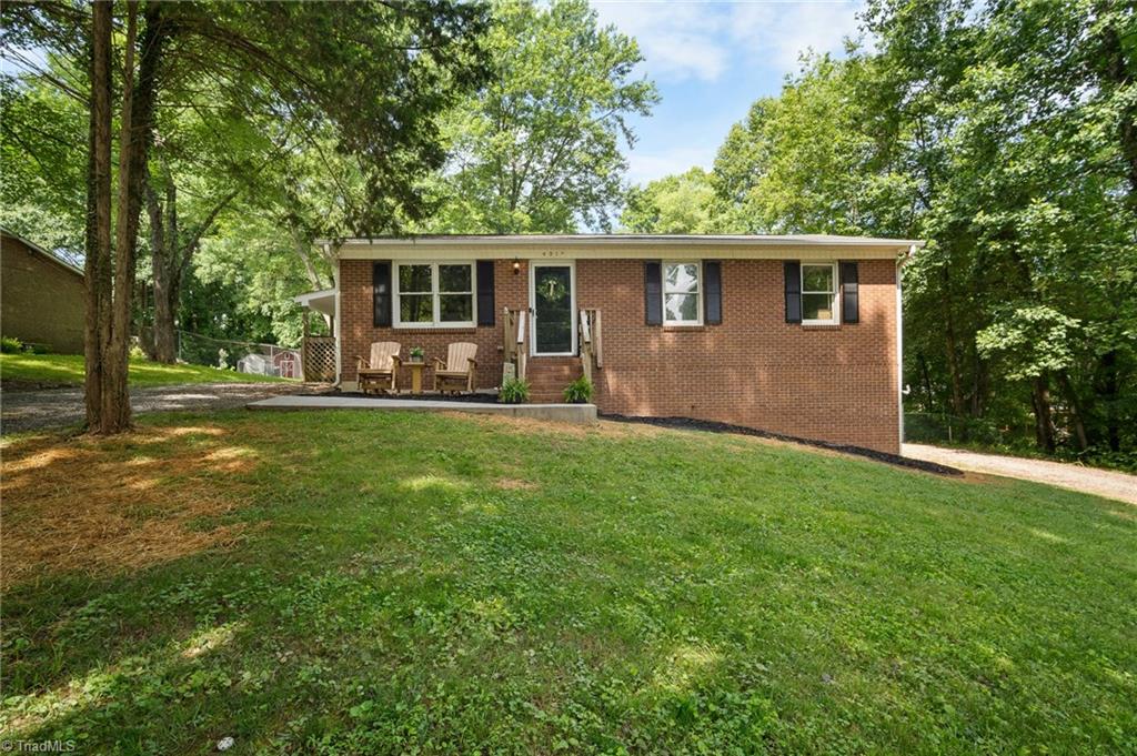 4918 Kaysboro Drive, Winston-Salem