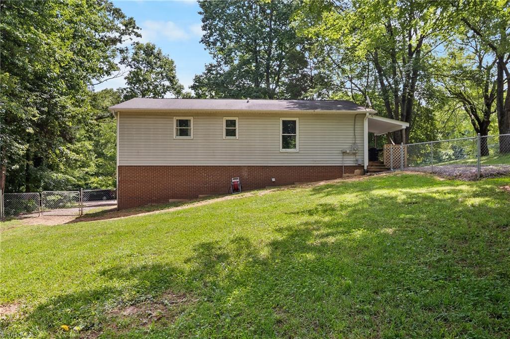 4918 Kaysboro Drive, Winston-Salem