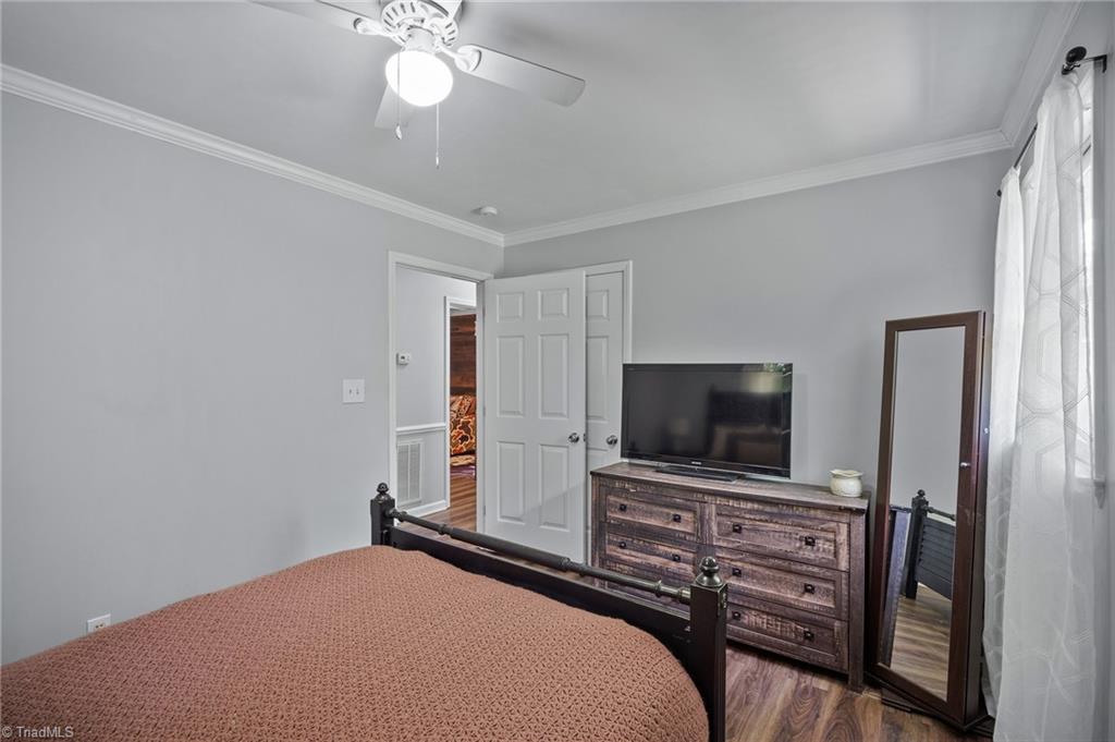 4918 Kaysboro Drive, Winston-Salem