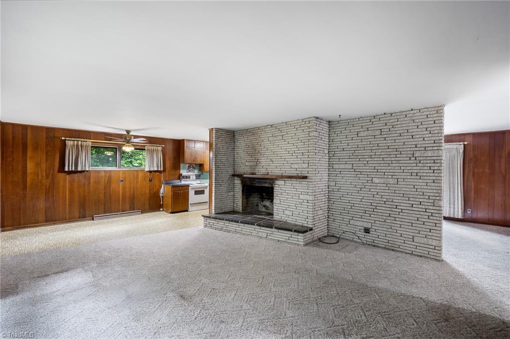 220 Pine Ridge Drive