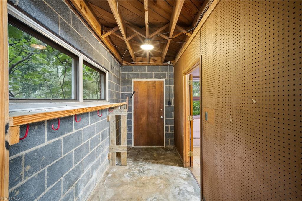 220 Pine Ridge Drive