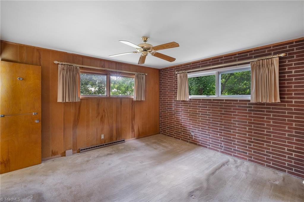 220 Pine Ridge Drive