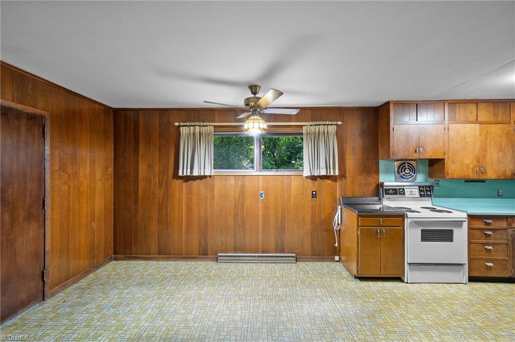 220 Pine Ridge Drive