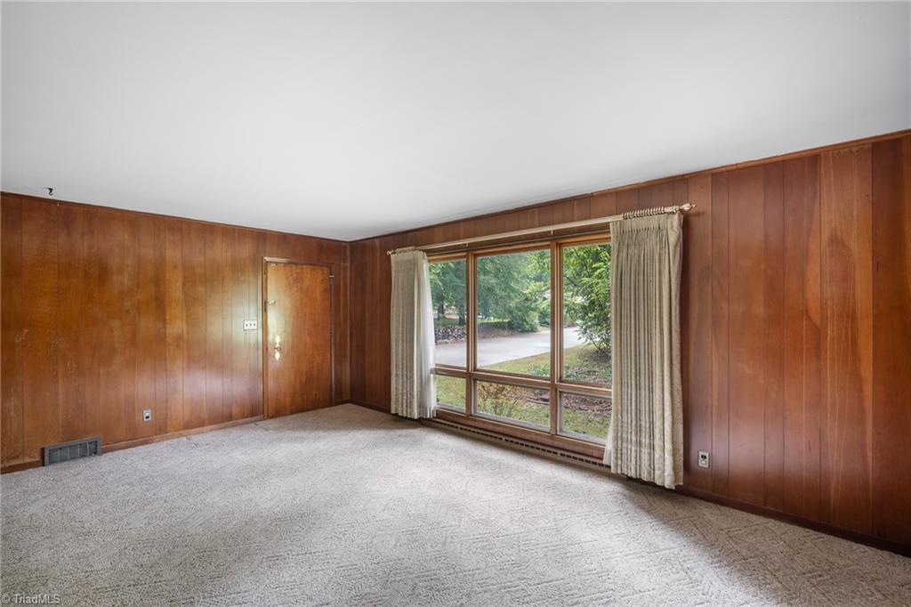 220 Pine Ridge Drive