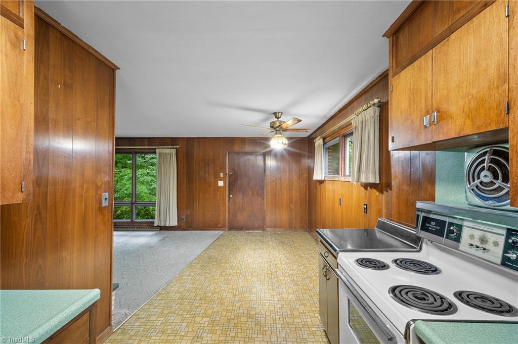 220 Pine Ridge Drive