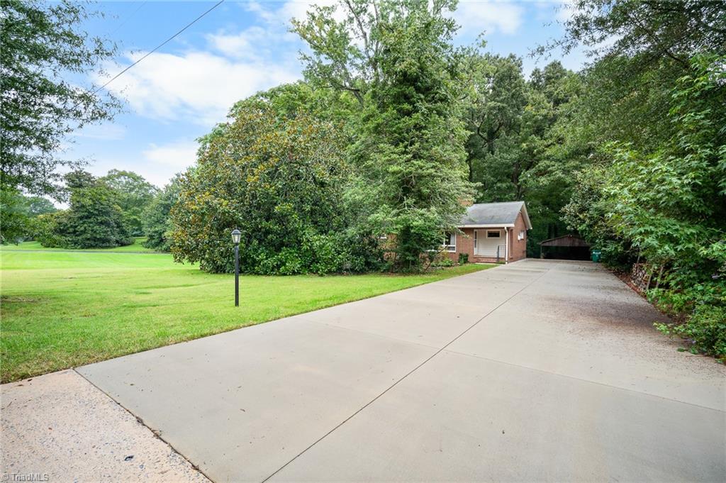 220 Pine Ridge Drive