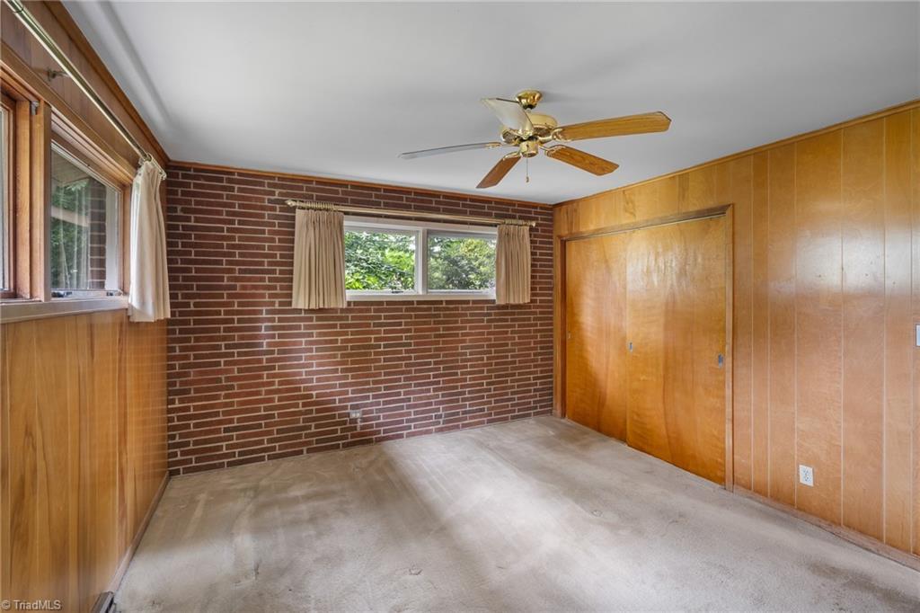 220 Pine Ridge Drive