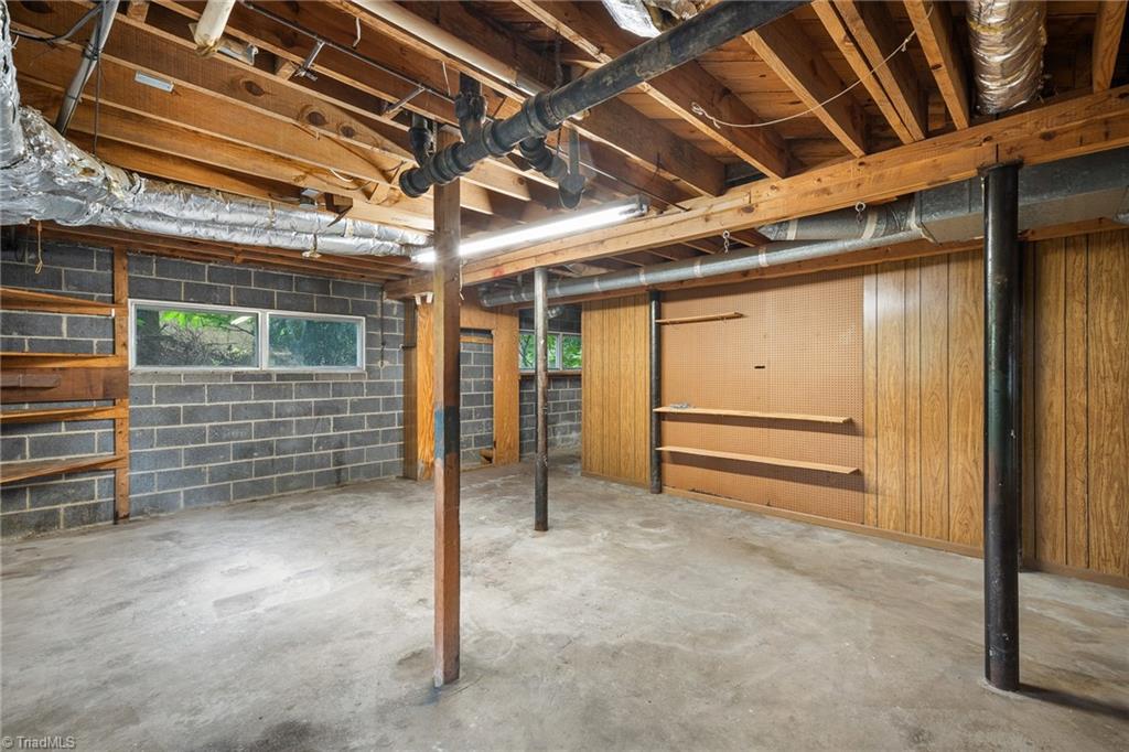 220 Pine Ridge Drive