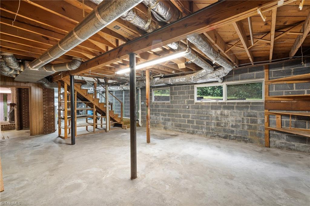 220 Pine Ridge Drive