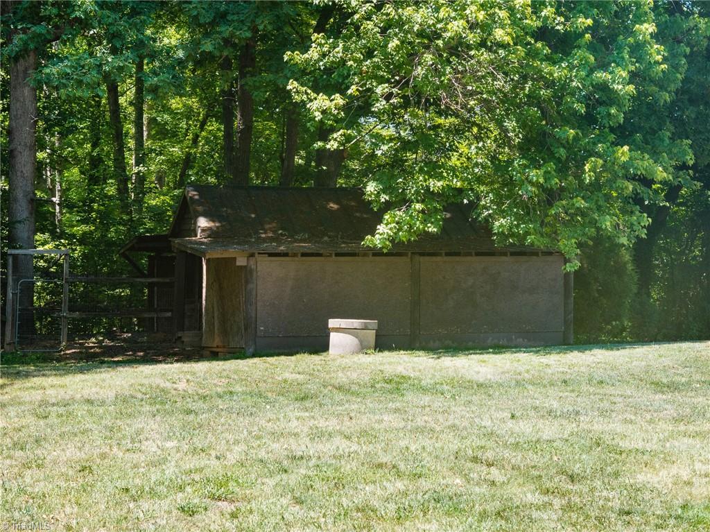 1942 Sardis Church Road
