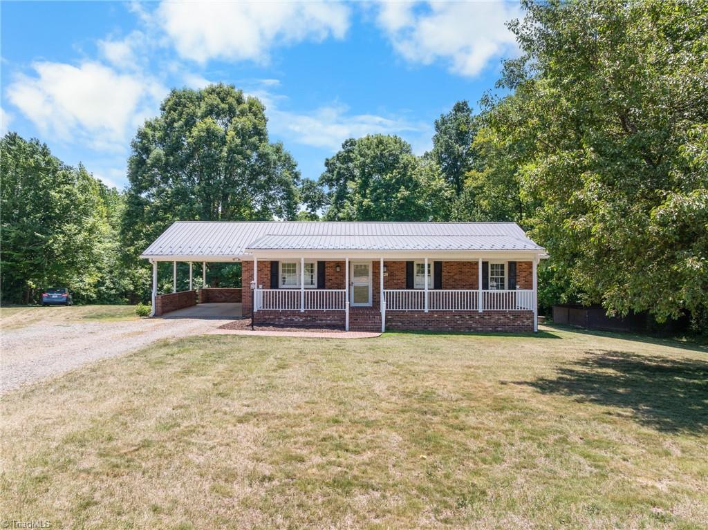1942 Sardis Church Road