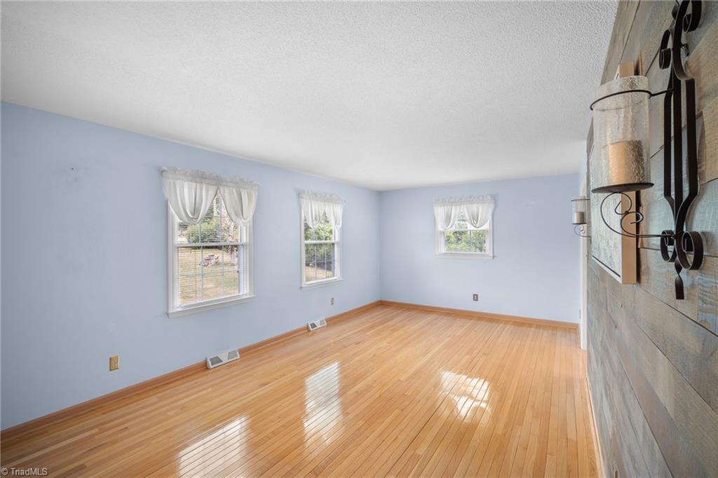 1809 Pope Lane