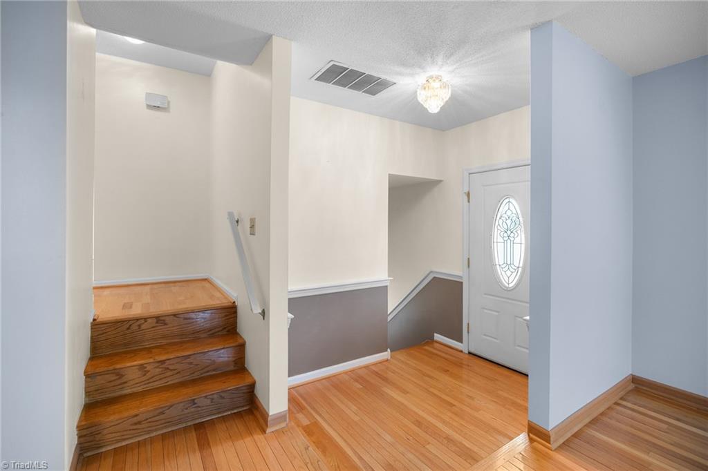 1809 Pope Lane
