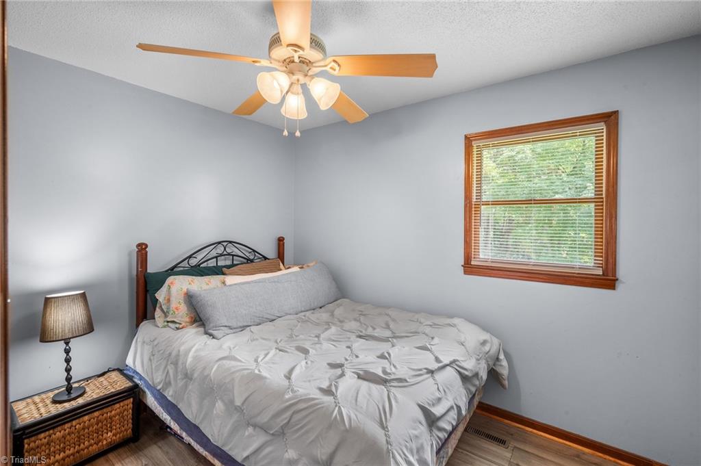 1493 Hartman Road