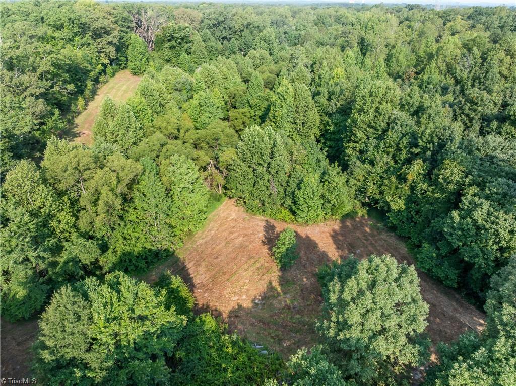 9033 Ellisboro Road