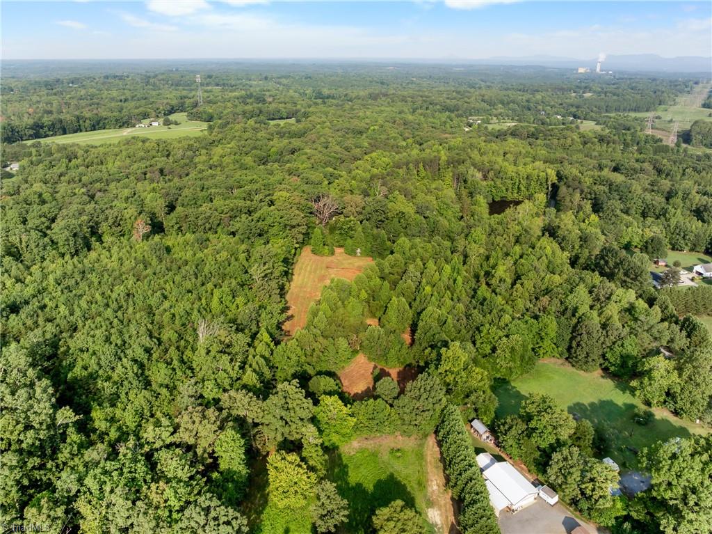 9033 Ellisboro Road