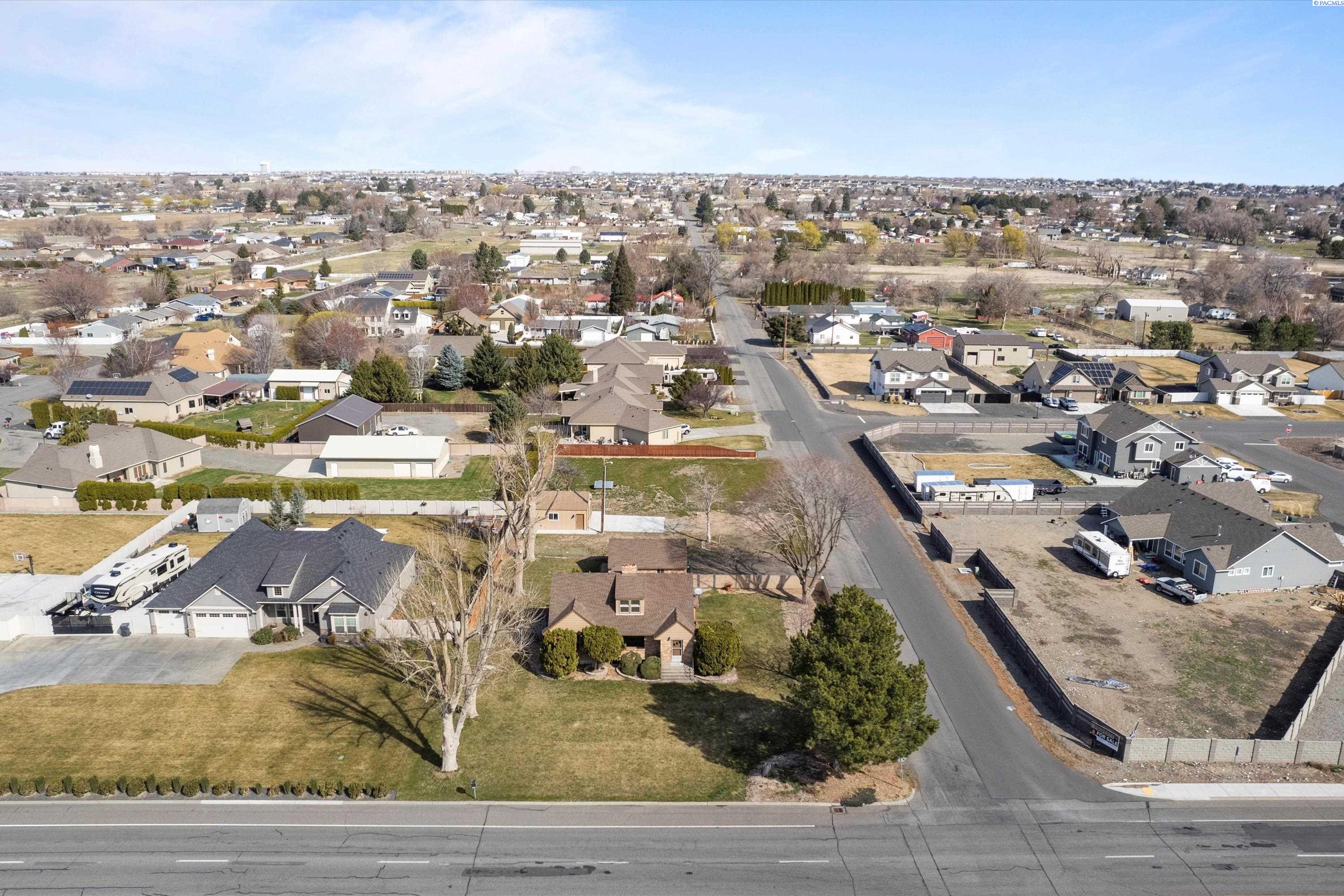 6007 W Court