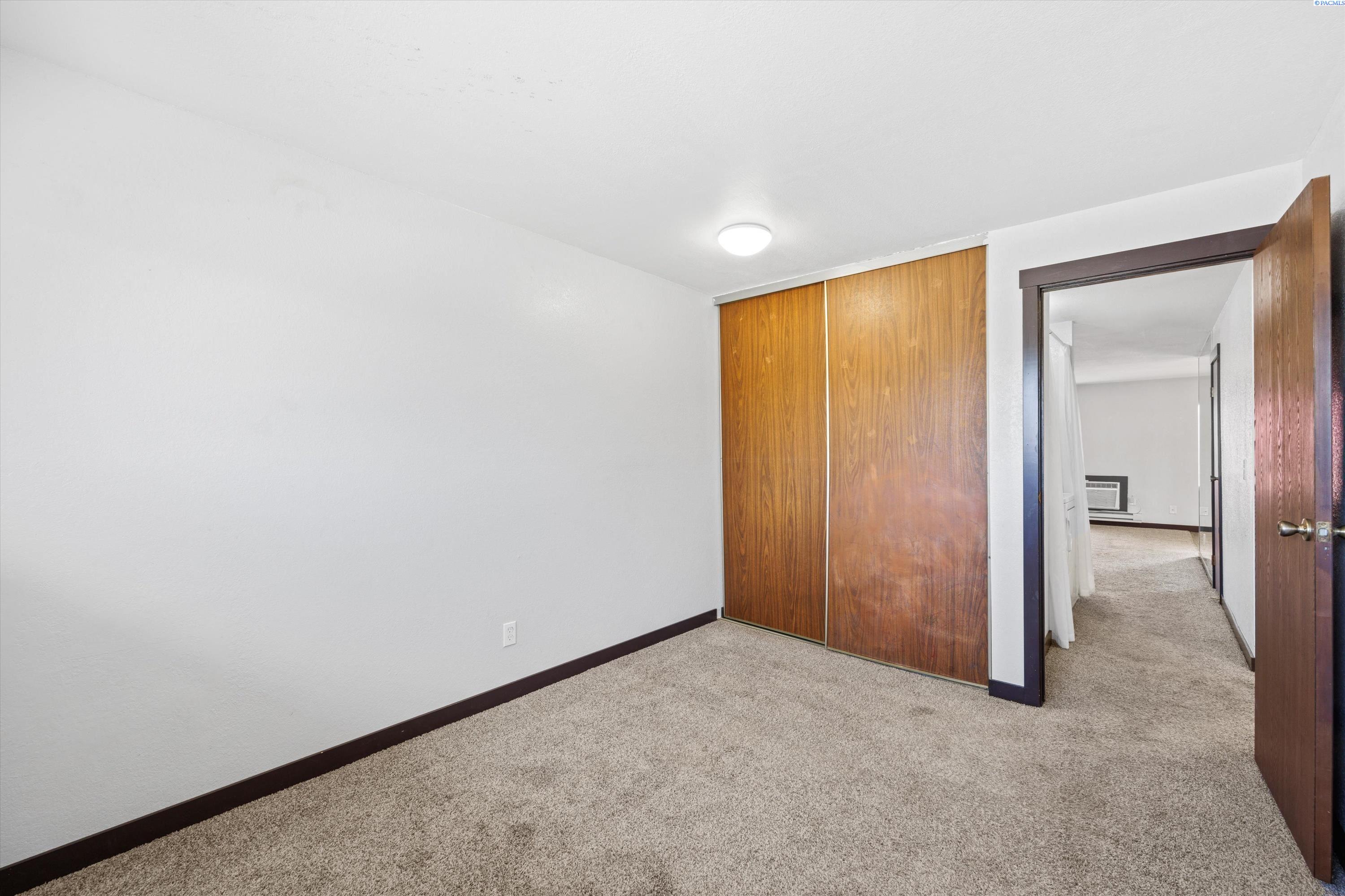 3121 W Hood Ave Unit: H205