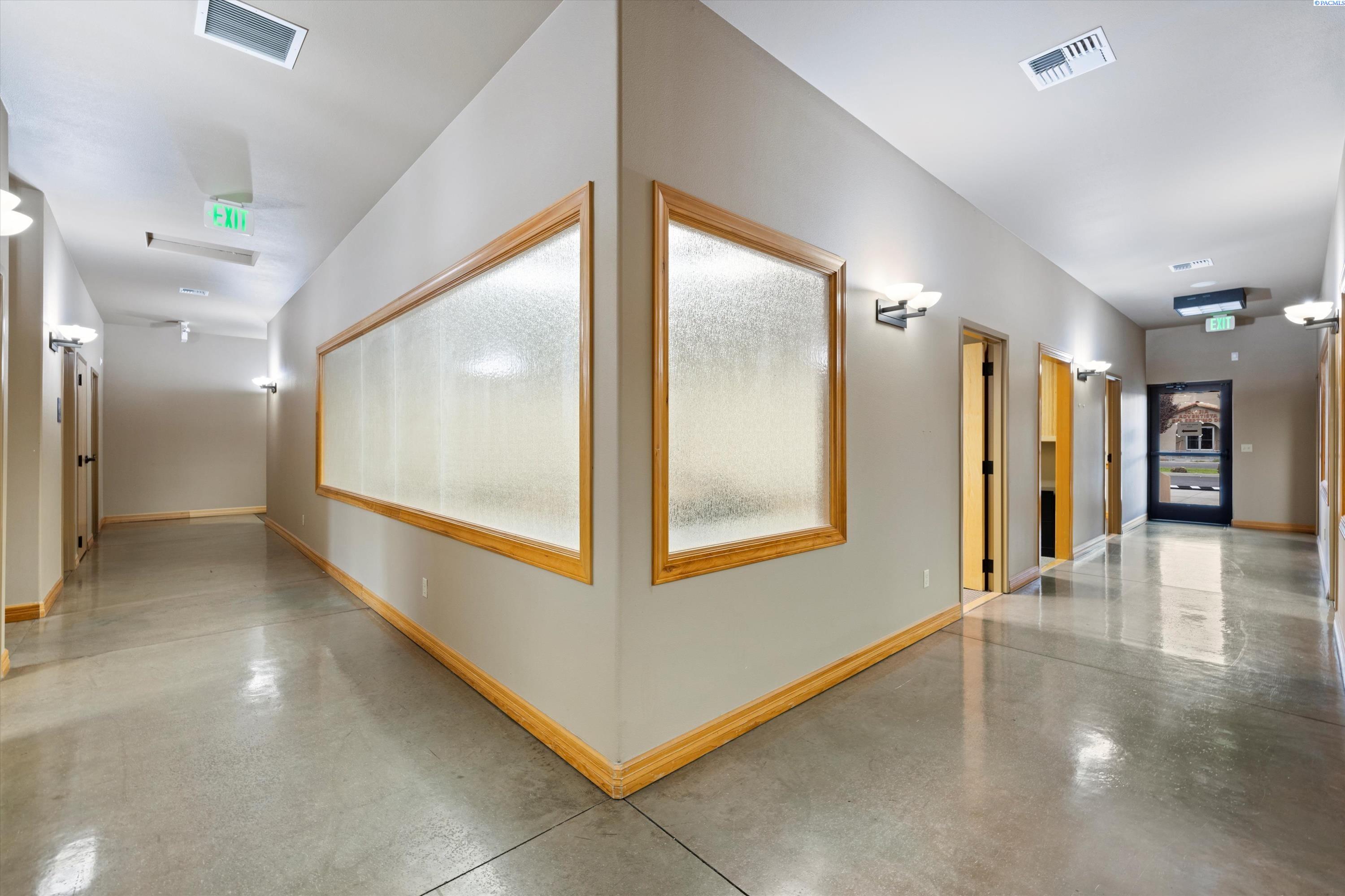 1310 N 5th Ave