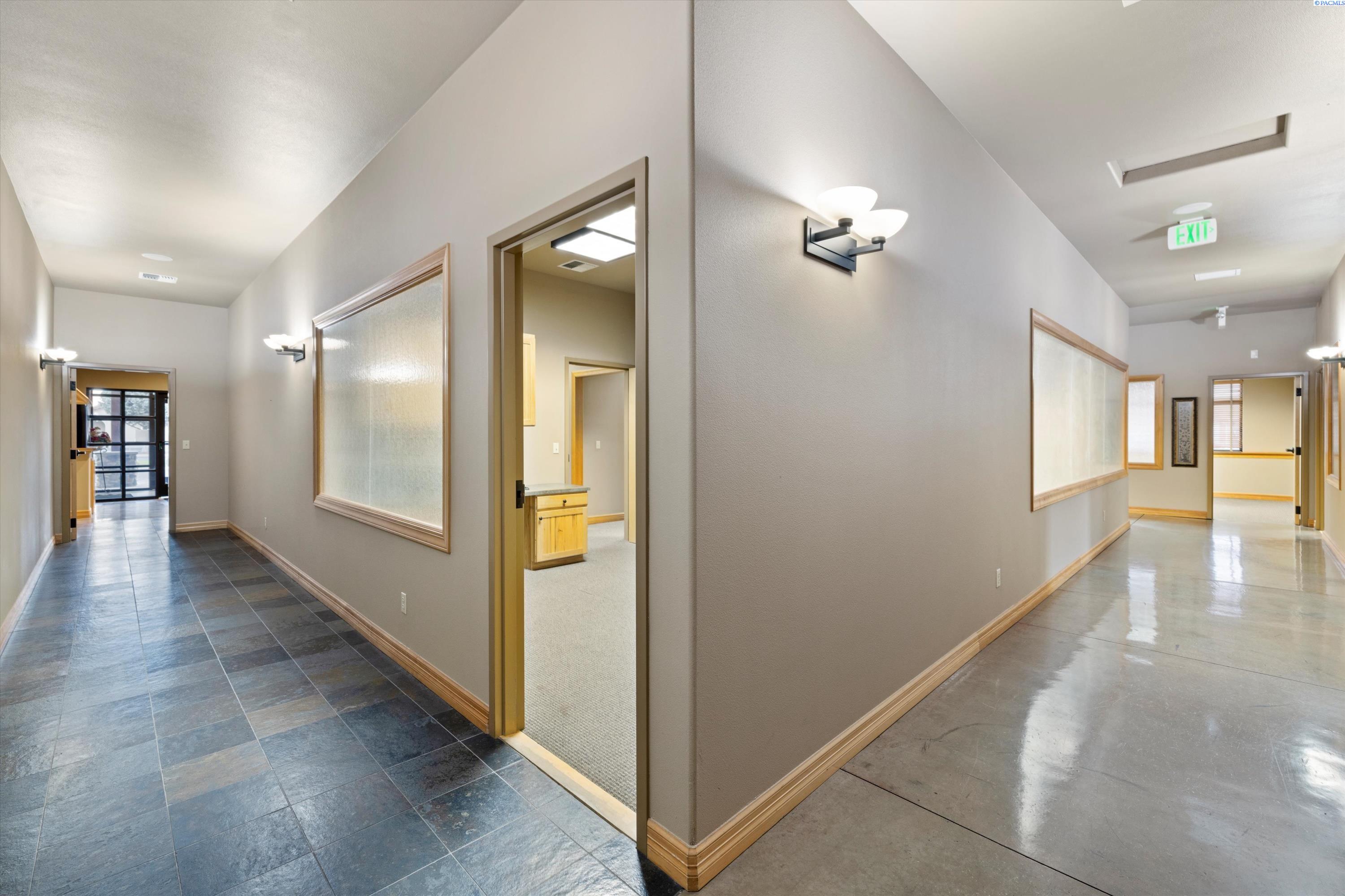 1310 N 5th Ave