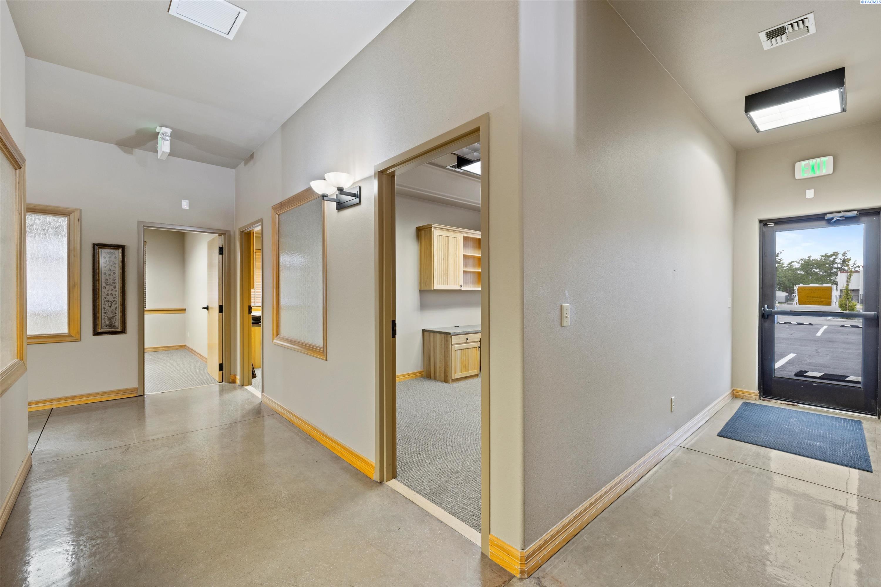 1310 N 5th Ave