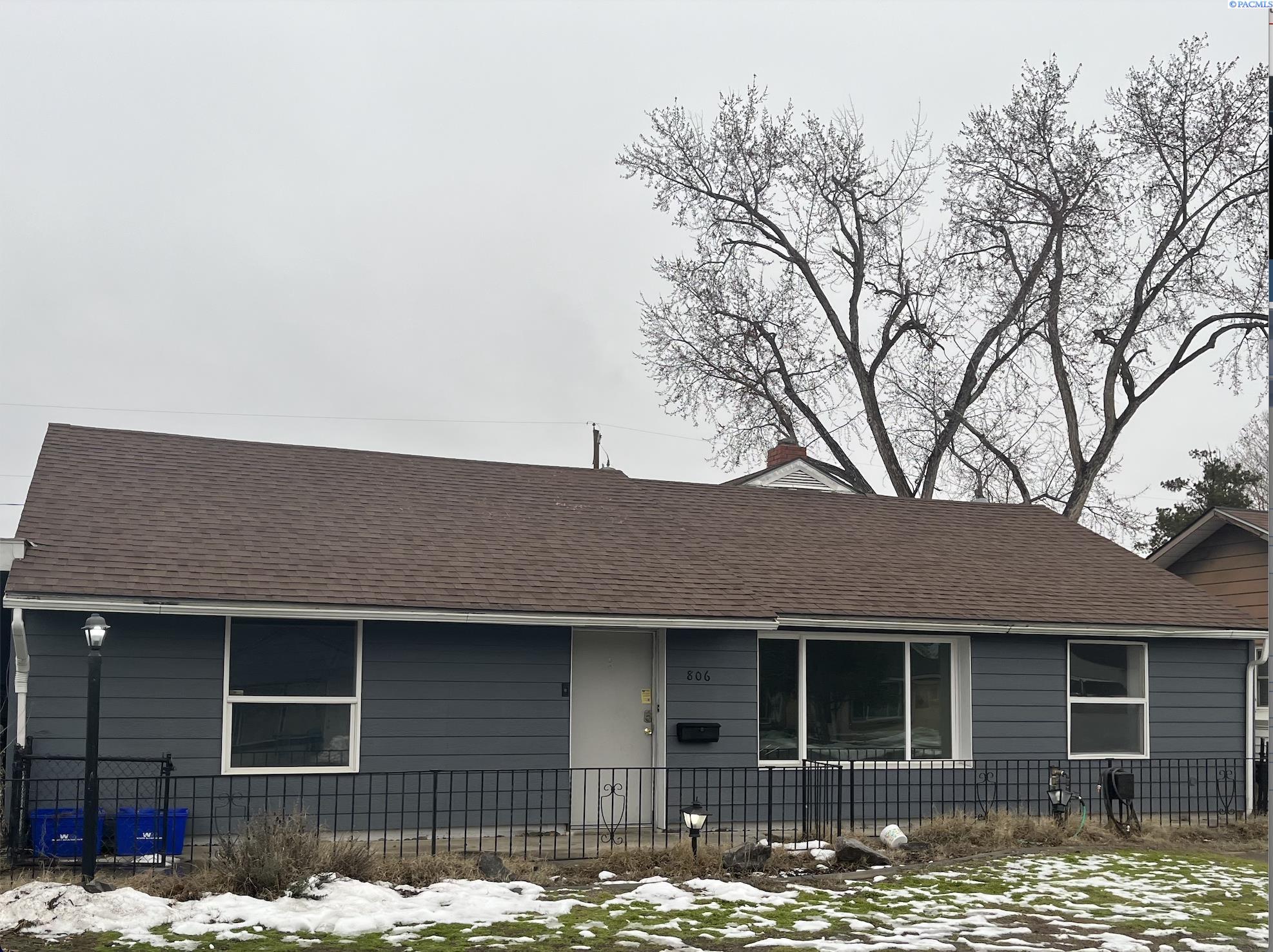 806 S Hartford