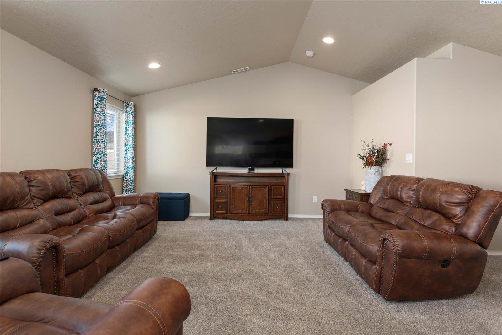 3817 Road 80