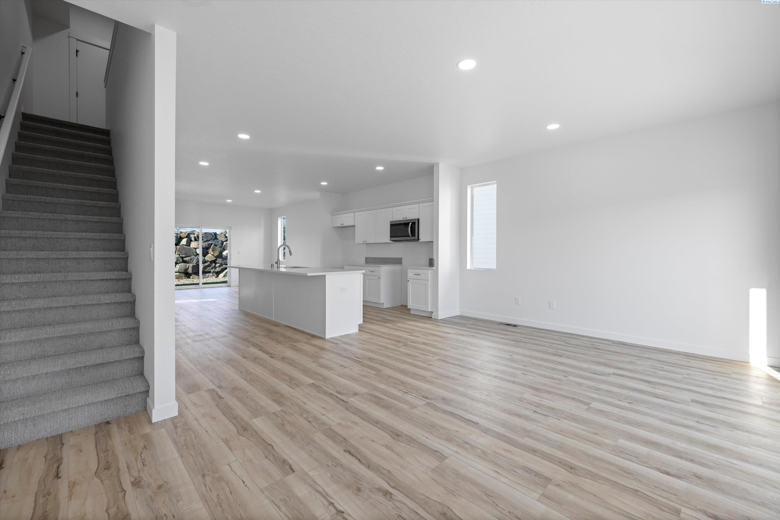 466 War Room Court Lot 13