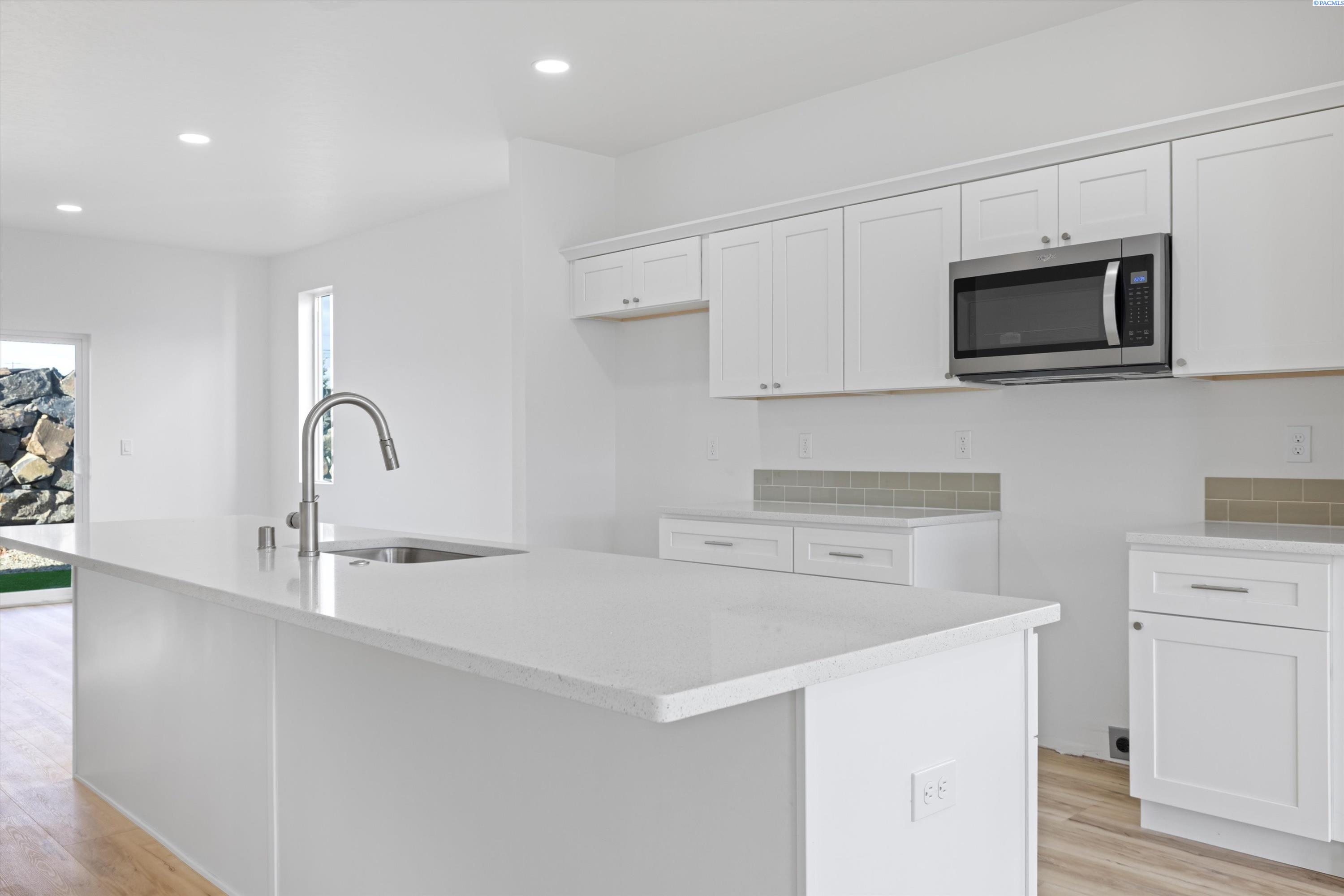 466 War Room Court Lot 13