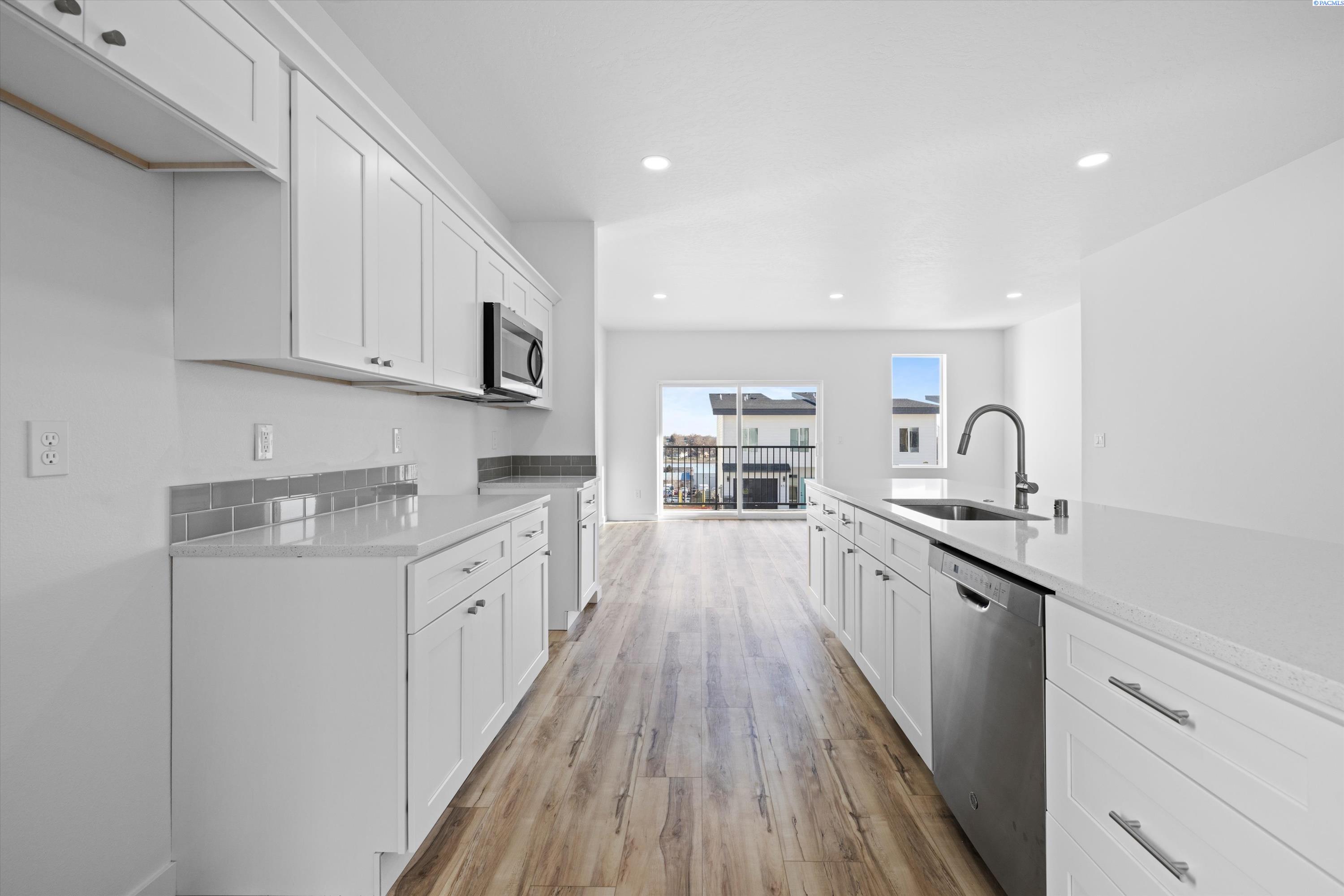 466 War Room Court Lot 13