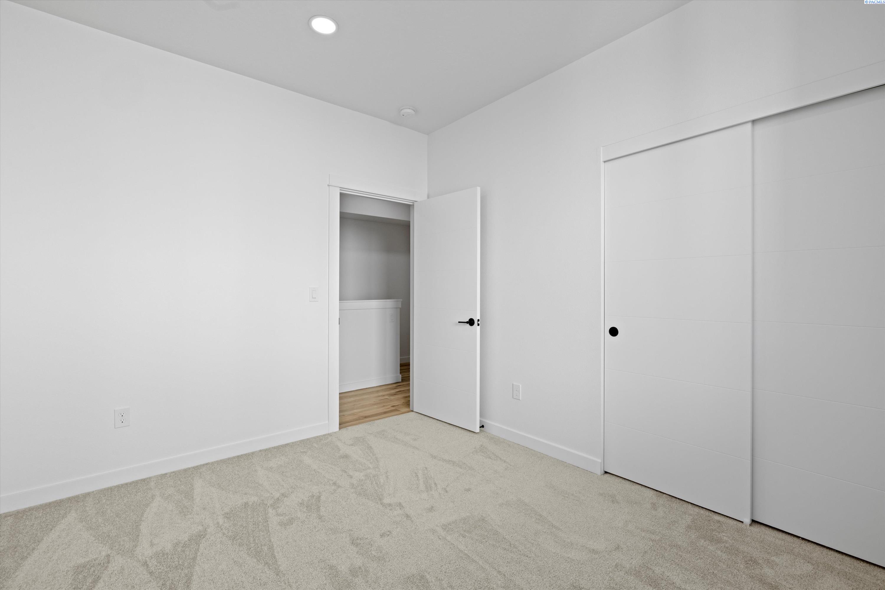 466 War Room Court Lot 13