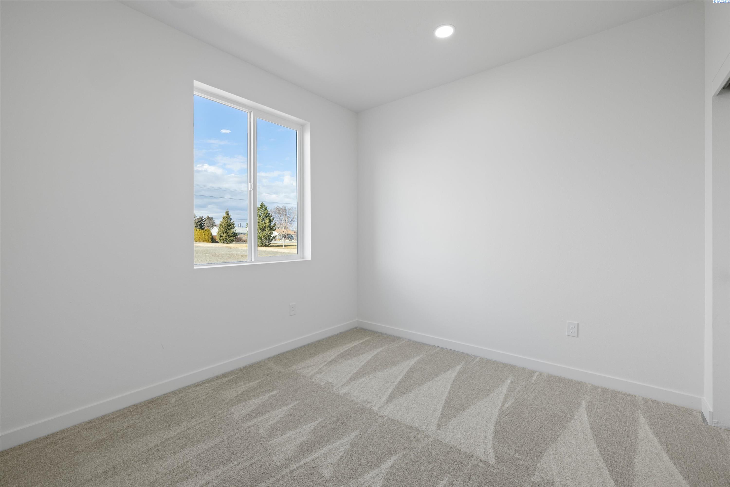 466 War Room Court Lot 13
