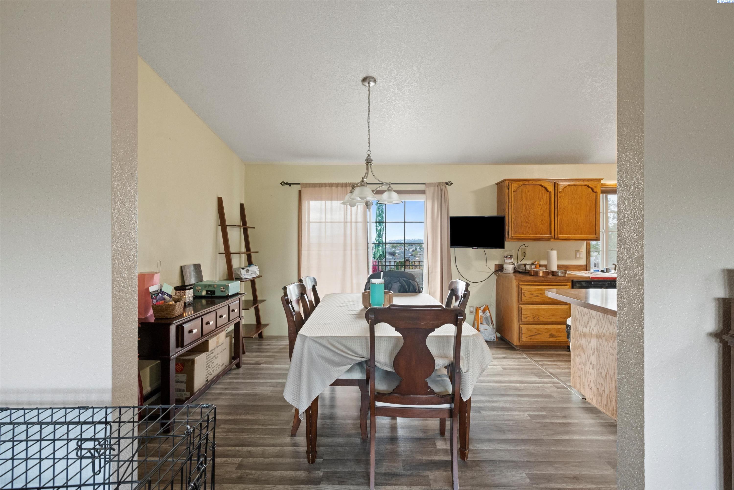 4408 Desert Drive