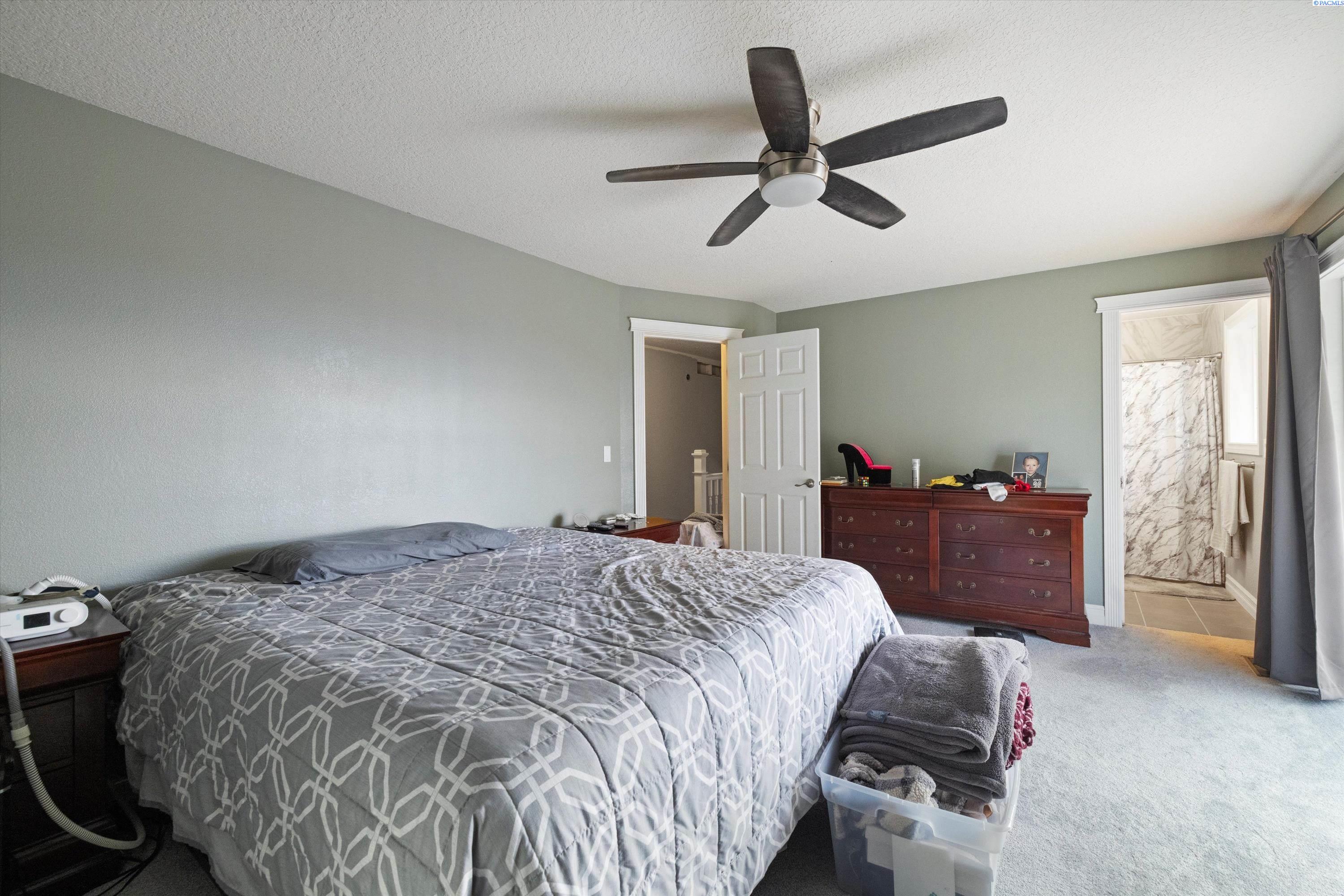 4408 Desert Drive