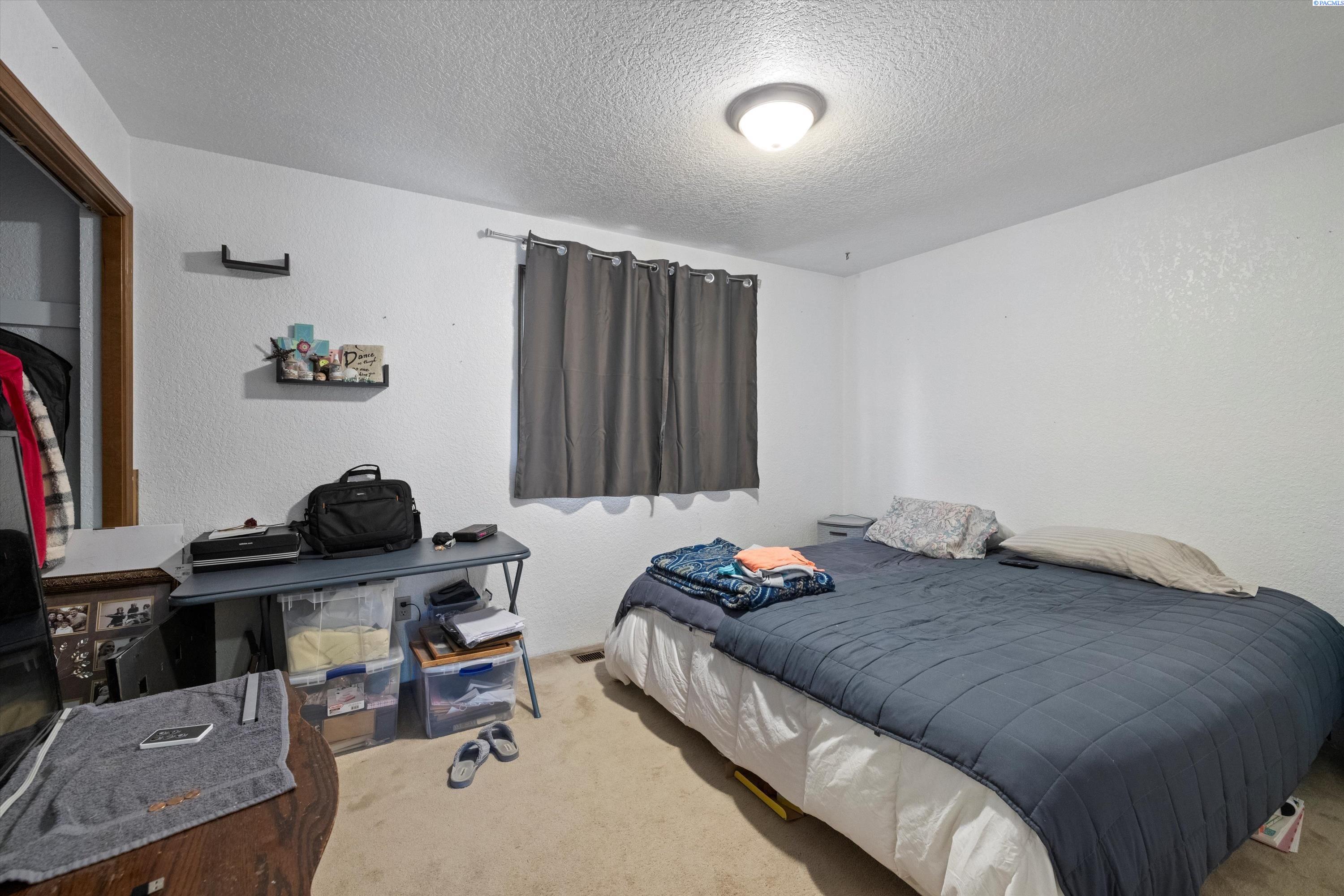 4408 Desert Drive